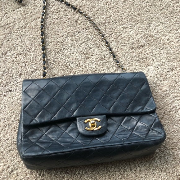 CHANEL Handbags - Vintage Chanel